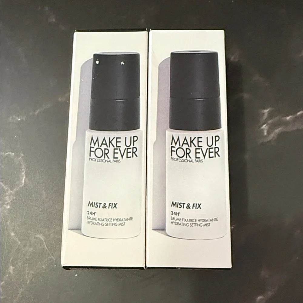 MAKE UP FOR EVER Mist & Fix 24HR Setting Spray